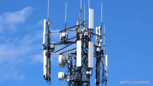 站在信号塔吃瓜,揭秘高空吃瓜的神秘体验