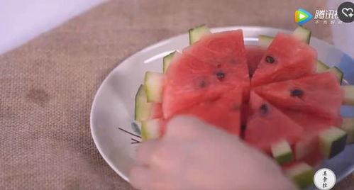 优雅吃瓜不丢自己,品味人生，不失自我